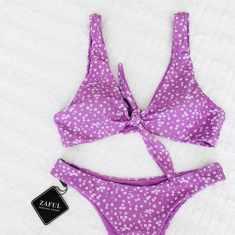 ZAFUL // NWT lilac floral knot tie front bikini